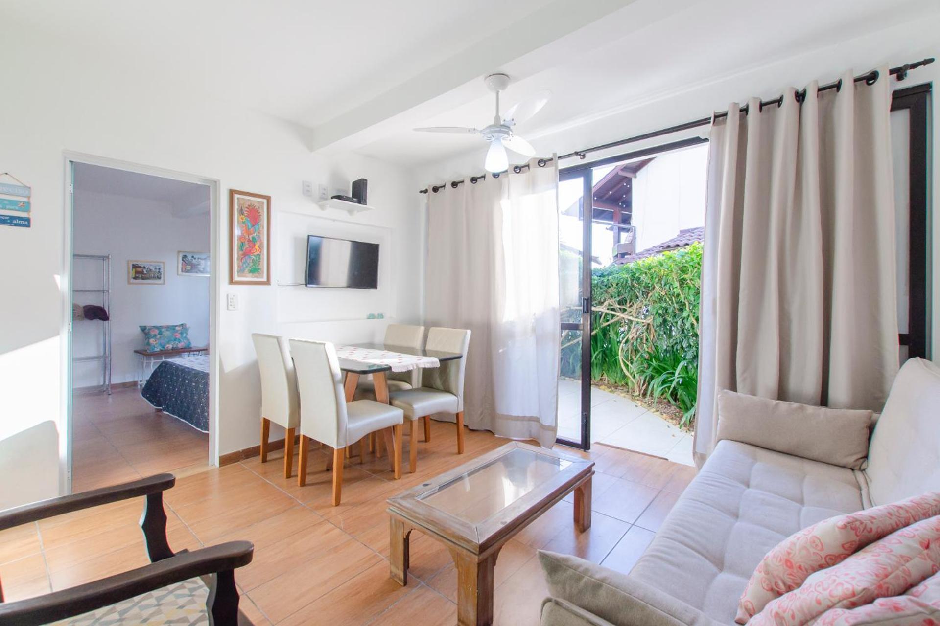 Apartamento Apartamento pé na areia em condomínio com piscina N1298 Florianópolis