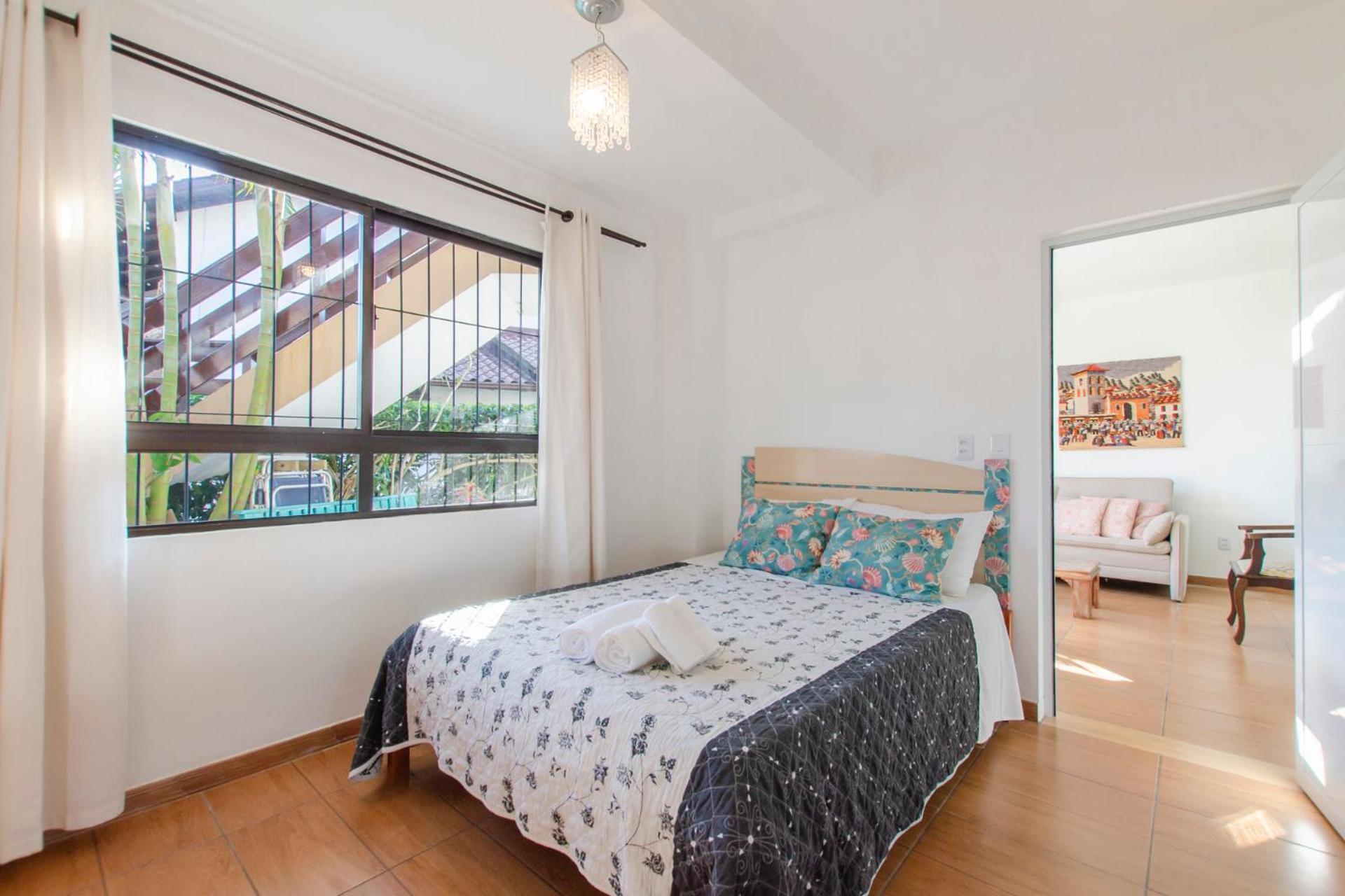 Apartamento pé na areia em condomínio com piscina N1298 *