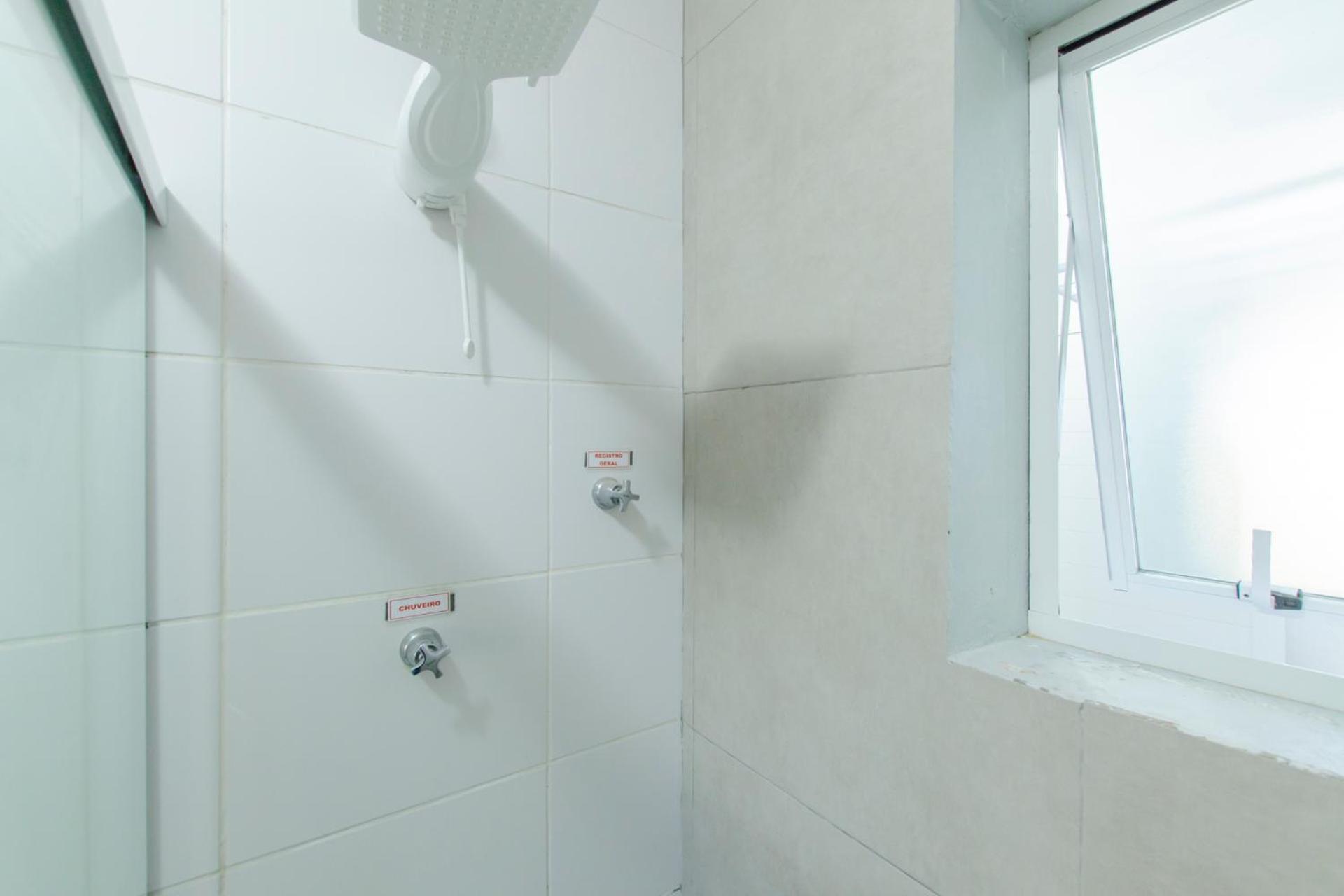 Apto Pe Na Areia Em Com Piscina N1298