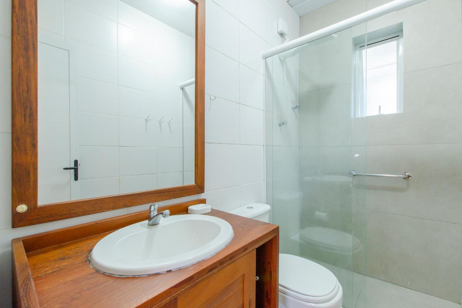 Apto Pe Na Areia Em Com Piscina N1298 * Florianopolis